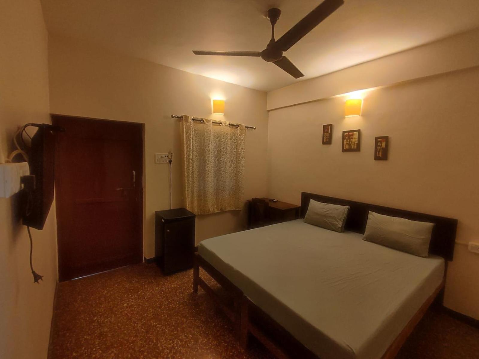 Hill View Guest House Anjuna Eksteriør bilde